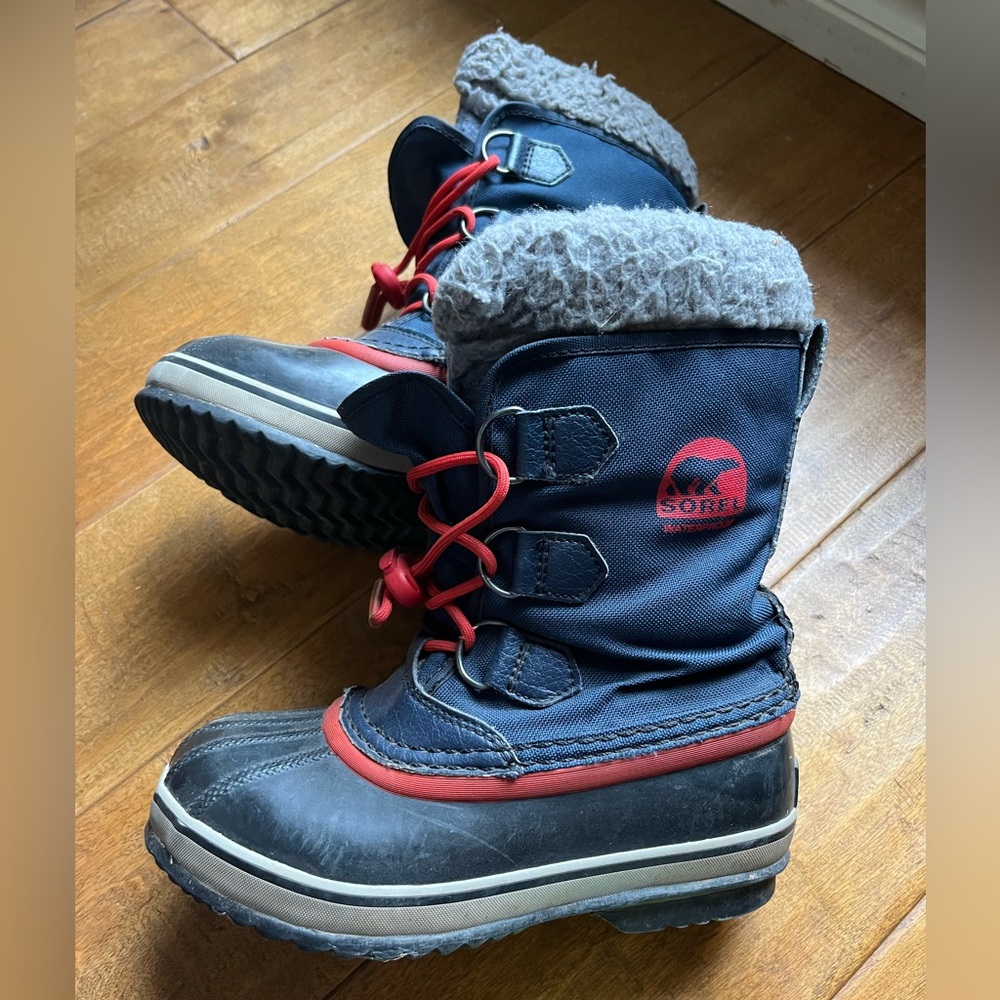 Youth Sorel boots
